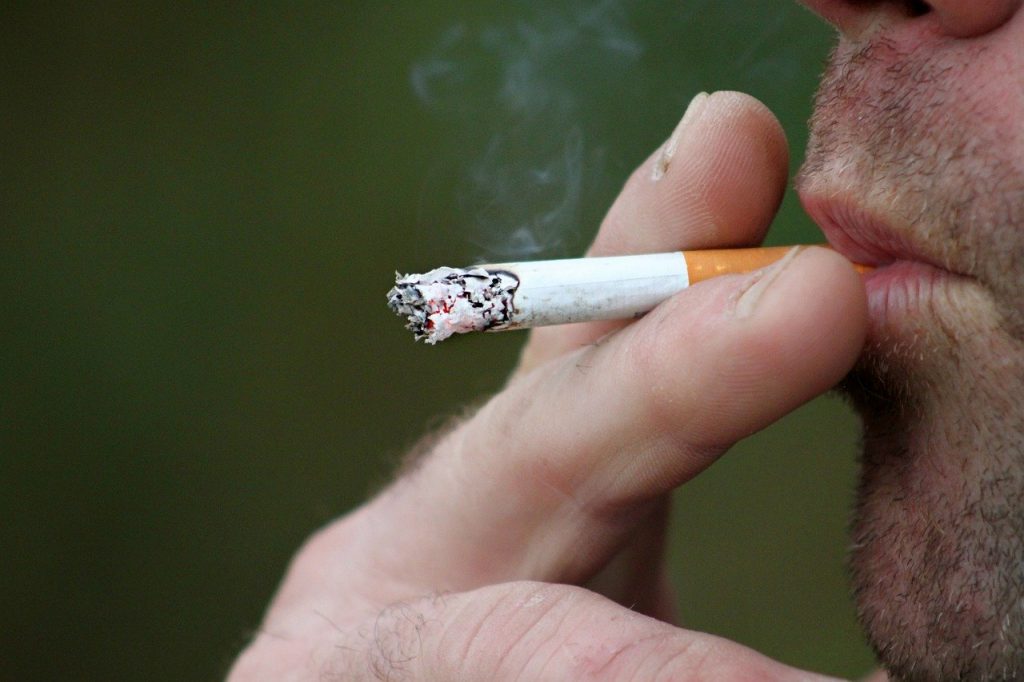 le tabac augmente le risque de troubes de l'érection